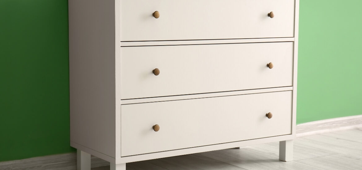 komoda biała lakierowana